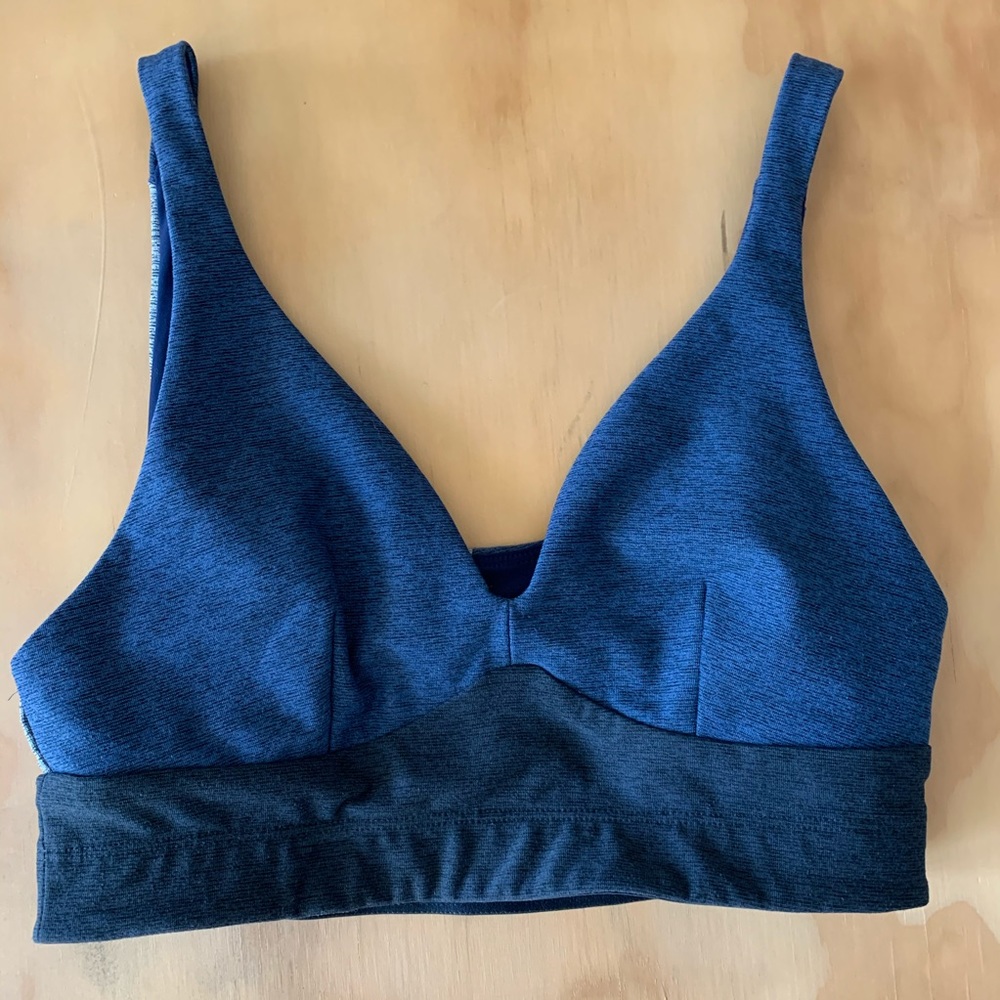 Outdoor Voices Seamless Plunge Bra - Size XS